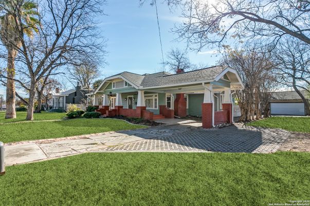 Backyard, Detached Garage, Exterior