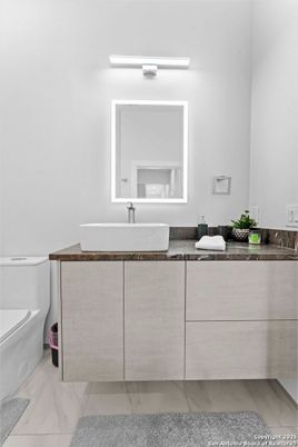 Bathroom, Dual Sink Vanities, Interior, Marble