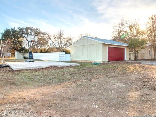 Backyard, Detached Garage, Exterior