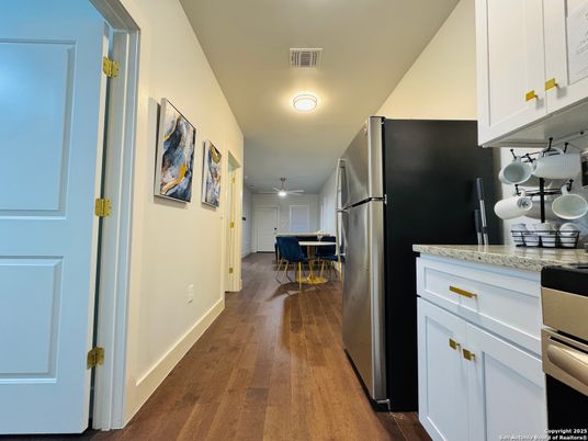 Dining room, Interior, Kitchen, Stainless Steel Appliances, Wood Texture Flooring