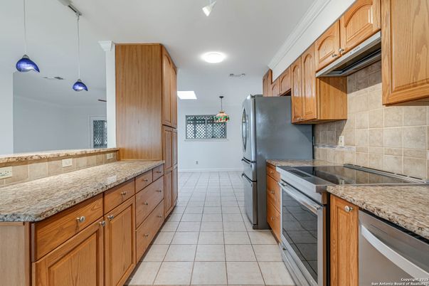 Interior, Kitchen, Pendant Lights, Recessed Lighting