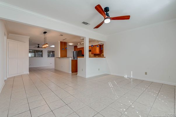 Empty room, Interior, Kitchen, Pendant Lights