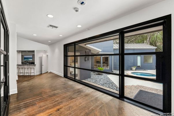 Interior, Recessed Lighting, Wood Texture Flooring