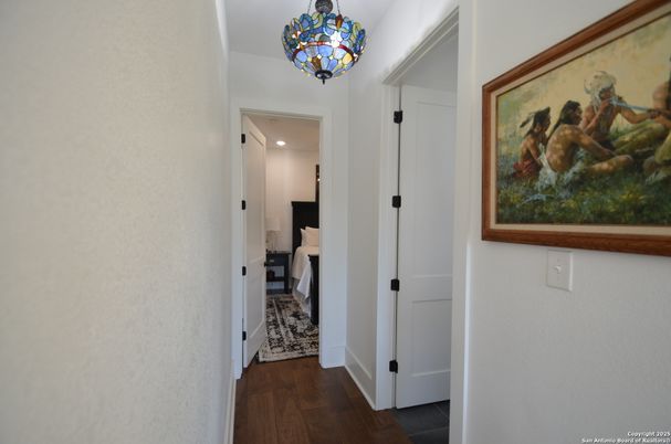 Interior, Pendant Lights, Recessed Lighting, Wood Texture Flooring