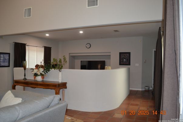 Fireplace, Interior, Recessed Lighting