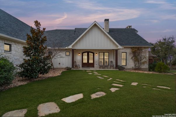 Backyard, Exterior, Facade, Farmhouse