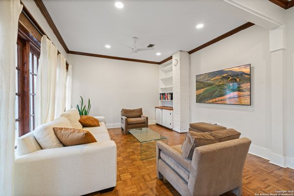Interior, Living room, Recessed Lighting, Wood Texture Flooring