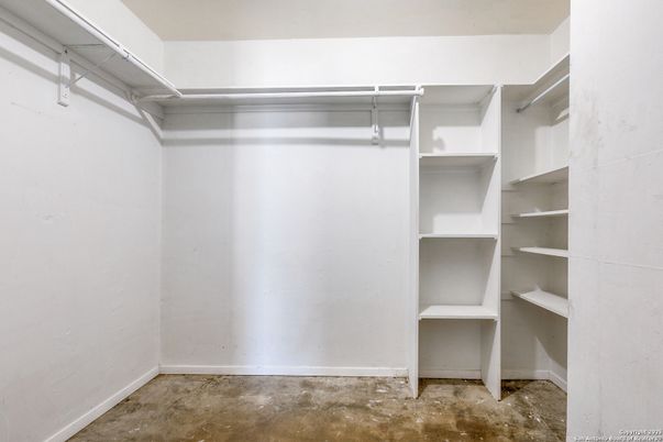 Interior, Walk-in Closets