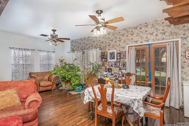 Dining room, Interior, Wood Texture Flooring