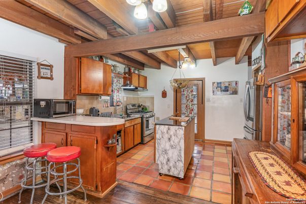 Interior, Kitchen, Wooden Beams, Wooden Ceilings