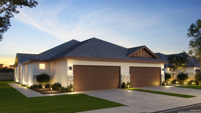 Attached, Exterior, Facade, Ranch