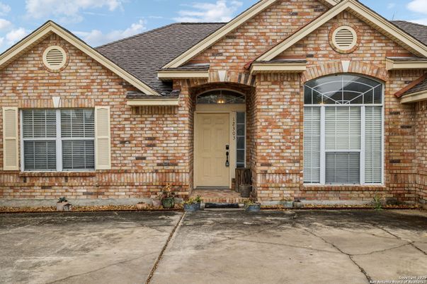 Exterior, Facade, Brick Facade, Brick Traditional