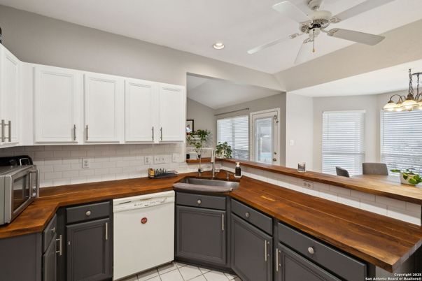 Interior, Kitchen, Recessed Lighting