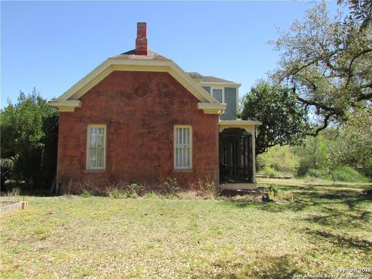 Backyard, Exterior, Facade, Brick Facade, Georgian