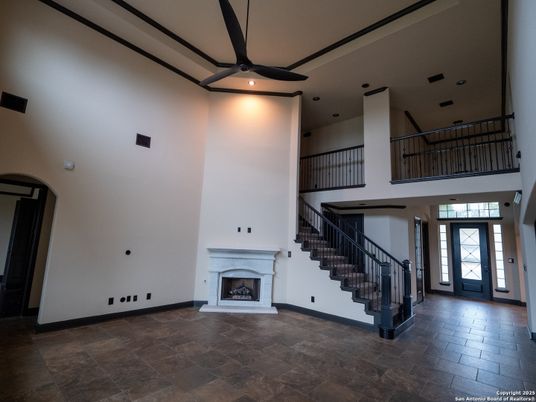 Fireplace, Interior, Recessed Lighting