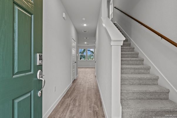 Interior, Recessed Lighting, Wood Texture Flooring