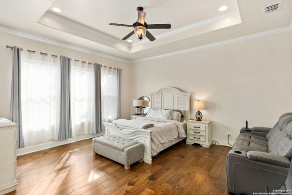 Bedroom, Interior, Recessed Lighting, Wood Texture Flooring