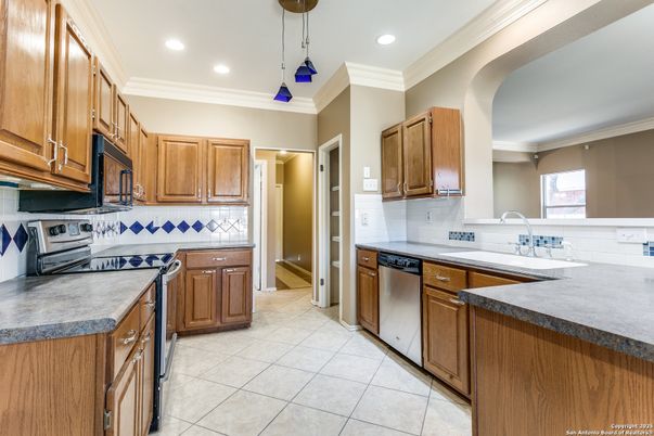 Interior, Kitchen, Pendant Lights, Recessed Lighting, Stainless Steel Appliances