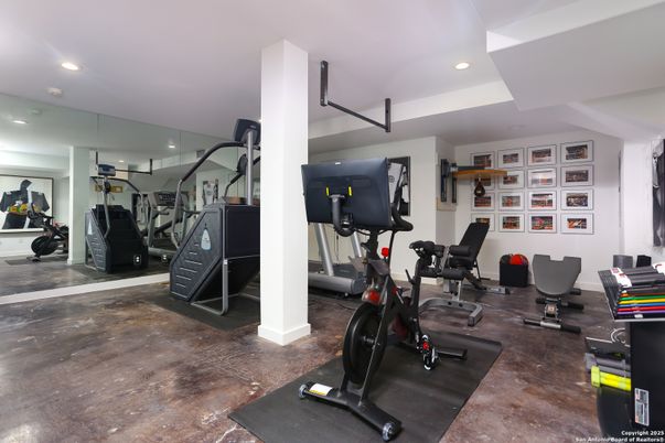 Fitness Equipment, Interior, Recessed Lighting