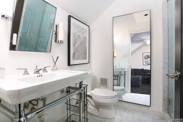 Bathroom, Interior