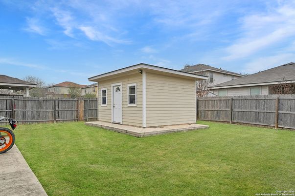 Backyard, Exterior