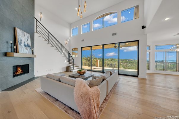 Fireplace, Interior, Living room, Pendant Lights, Recessed Lighting, Wood Texture Flooring