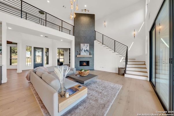 Fireplace, Interior, Living room, Pendant Lights, Recessed Lighting, Wood Texture Flooring