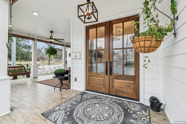 Exterior, Recessed Lighting
