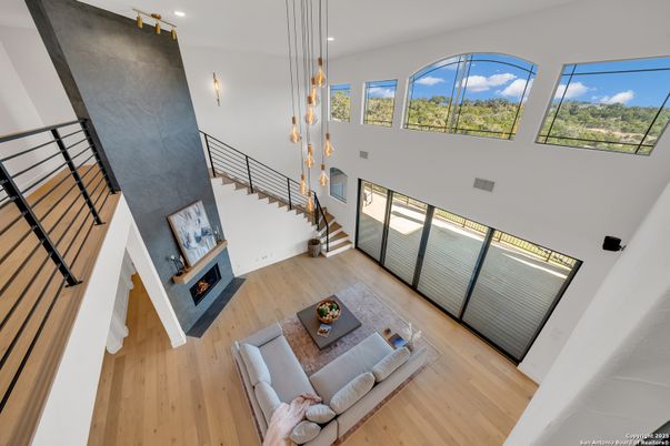 Fireplace, Interior, Living room, Pendant Lights, Recessed Lighting, Wood Texture Flooring