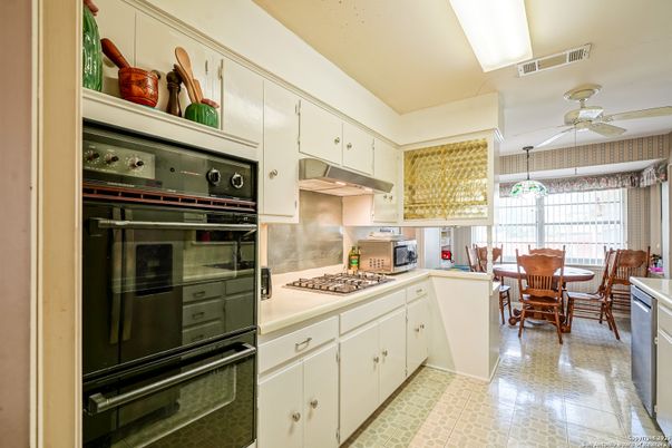 Dining room, Interior, Kitchen