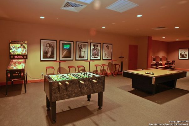 Billiard Table, Game Room, Interior, Recessed Lighting