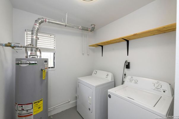 Interior, Washer