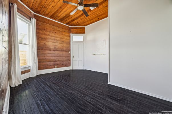 Empty room, Interior, Recessed Lighting, Wooden Ceilings, Wood Texture Flooring, Wooden Walls