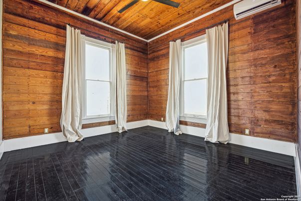 Empty room, Interior, Wooden Ceilings, Wood Texture Flooring, Wooden Walls