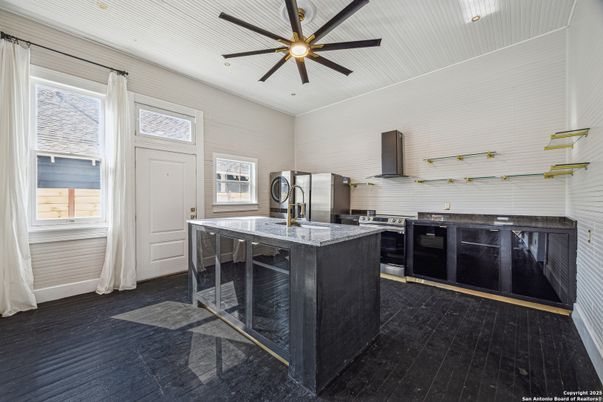 Interior, Kitchen, Stainless Steel Appliances
