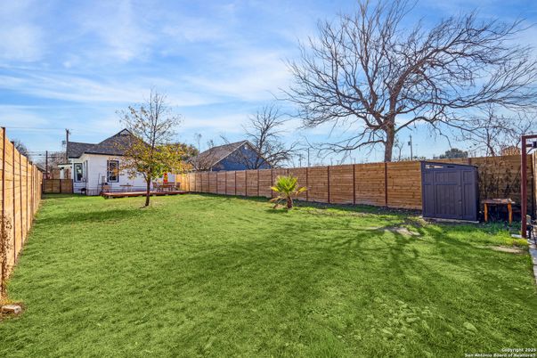 Backyard, Exterior