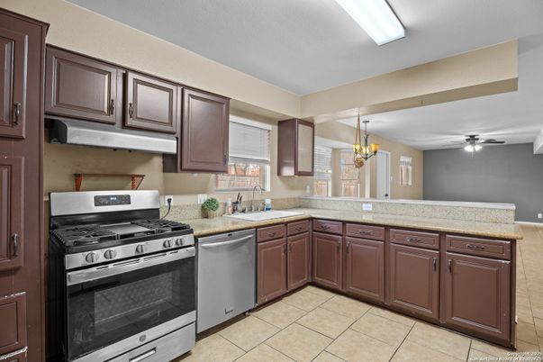 Chandelier, Interior, Kitchen, Pendant Lights, Stainless Steel Appliances