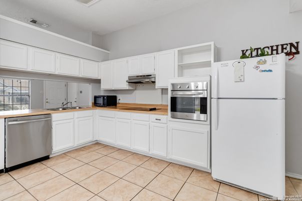 Interior, Kitchen, Stainless Steel Appliances