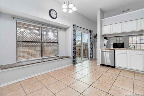 Interior, Kitchen, Pendant Lights, Stainless Steel Appliances