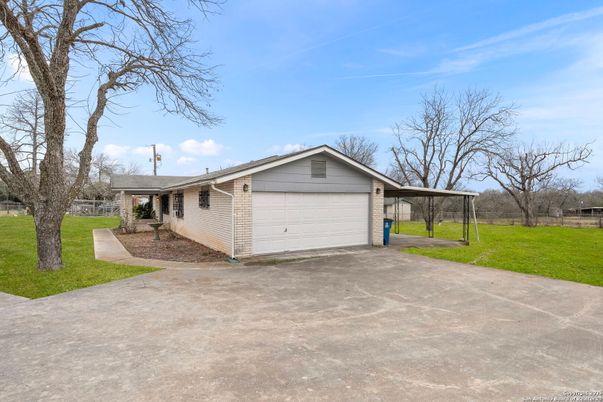 Backyard, Detached Garage, Exterior