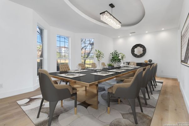 Chandelier, Dining room, Interior, Recessed Lighting, Wood Texture Flooring