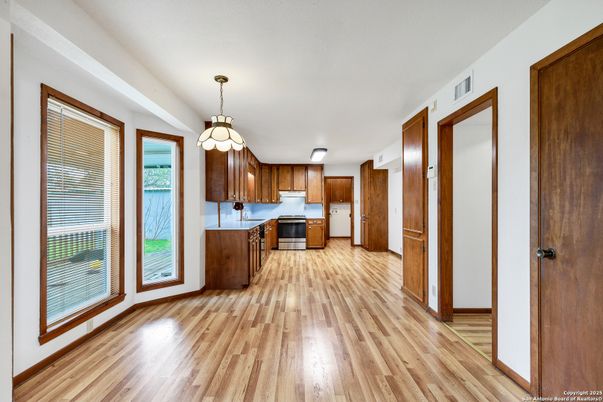 Interior, Kitchen, Pendant Lights, Wood Texture Flooring