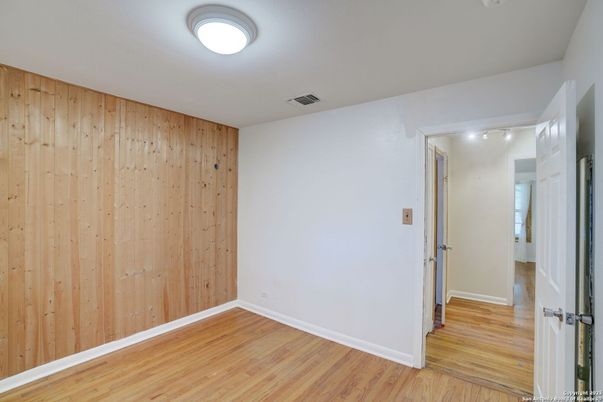 Empty room, Interior, Wood Texture Flooring, Wooden Walls