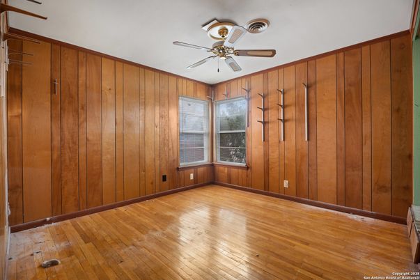 Empty room, Interior, Wood Texture Flooring, Wooden Walls