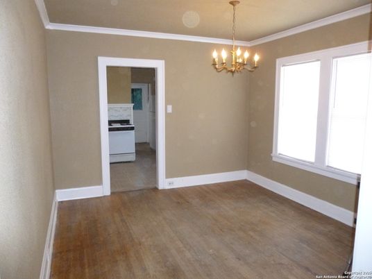 Chandelier, Empty room, Interior, Wood Texture Flooring
