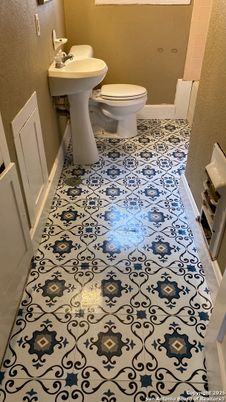 Bathroom, Interior