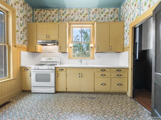 Interior, Kitchen, Wood Texture Flooring