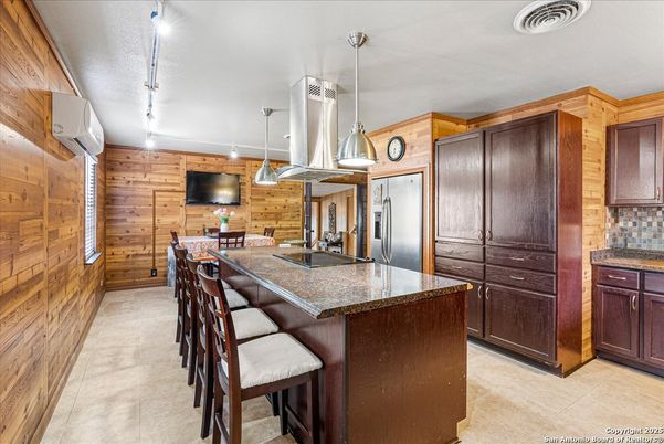 Interior, Kitchen, Pendant Lights, Wooden Walls