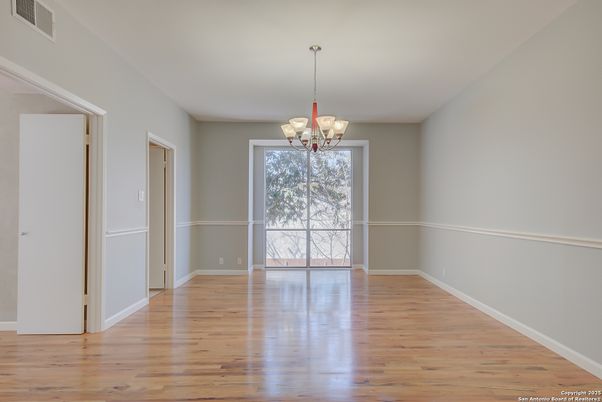 Chandelier, Empty room, Interior, Wood Texture Flooring
