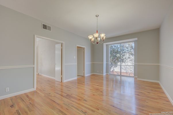 Chandelier, Empty room, Interior, Wood Texture Flooring